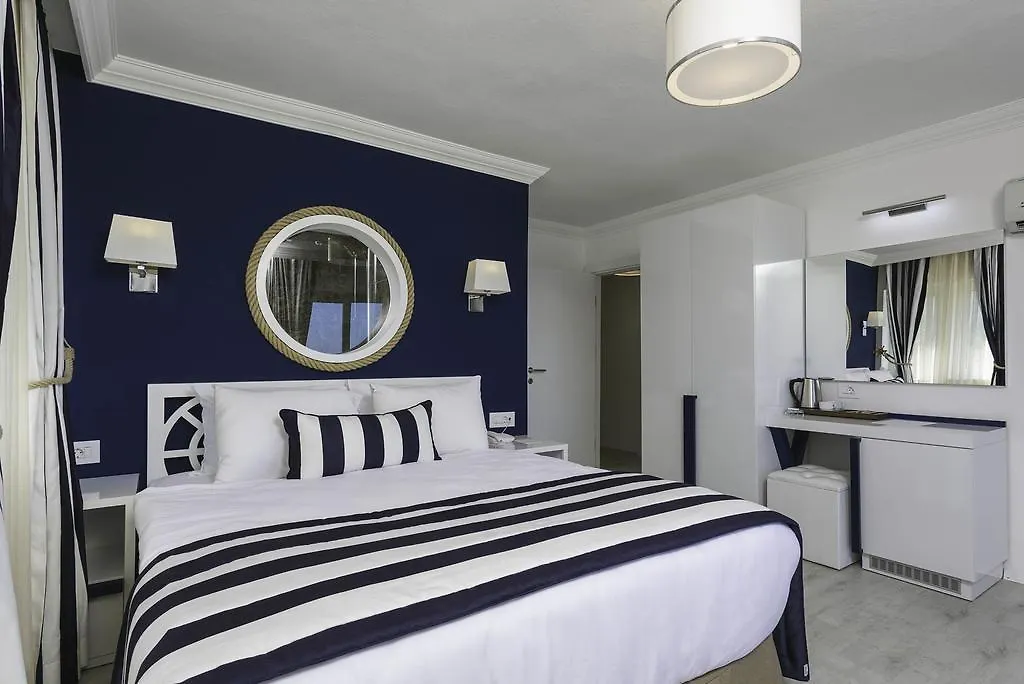 Uslu Hotel Royal Yachting 0*, Topanca Adasi